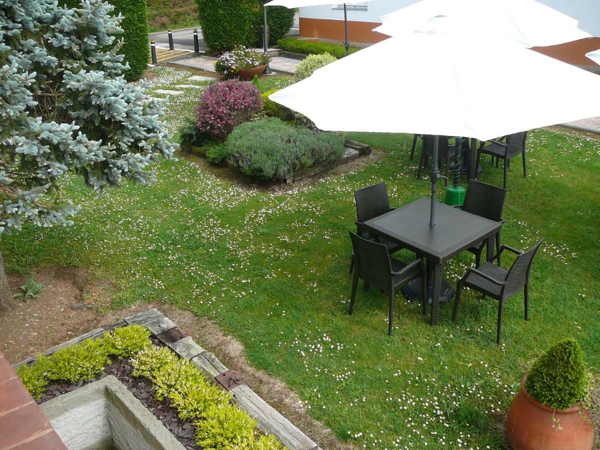 Hotel El Pinar Villapedre المظهر الخارجي الصورة
