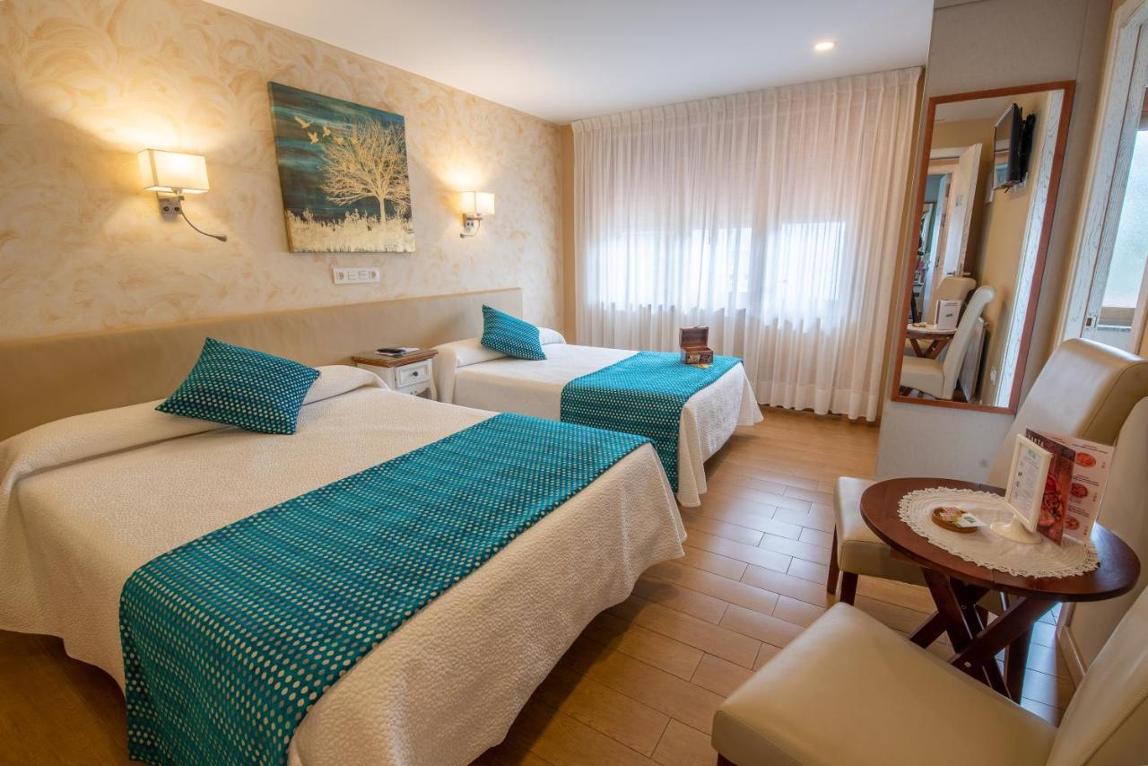 Hotel El Pinar Villapedre المظهر الخارجي الصورة